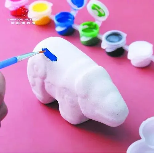 成博以石犀為原型，開(kāi)發(fā)了一系列文創(chuàng)產(chǎn)品
